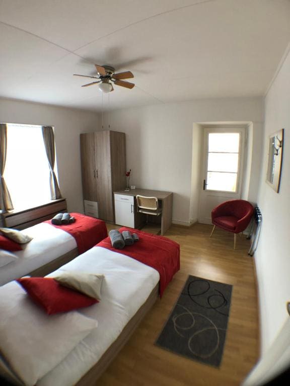 Three-Bedroom Apartment room - Image 2