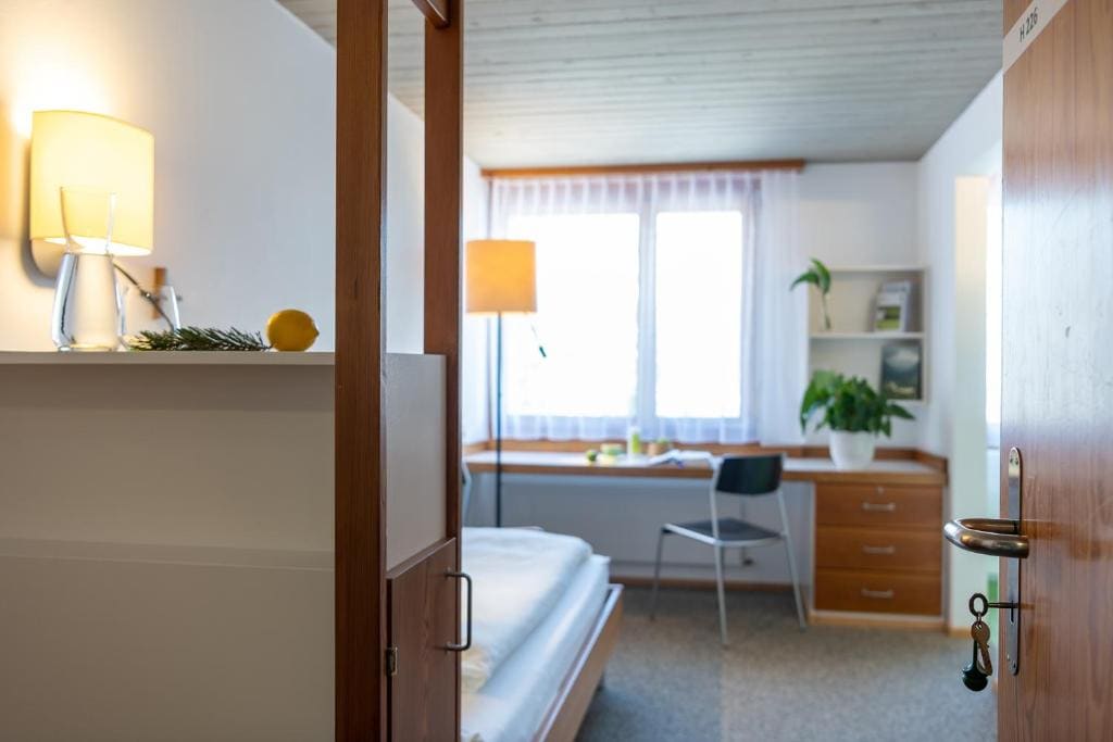 Single Room with Shower room - Image 1