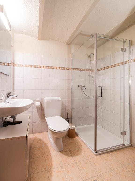 Two-Bedroom House room - Image 1