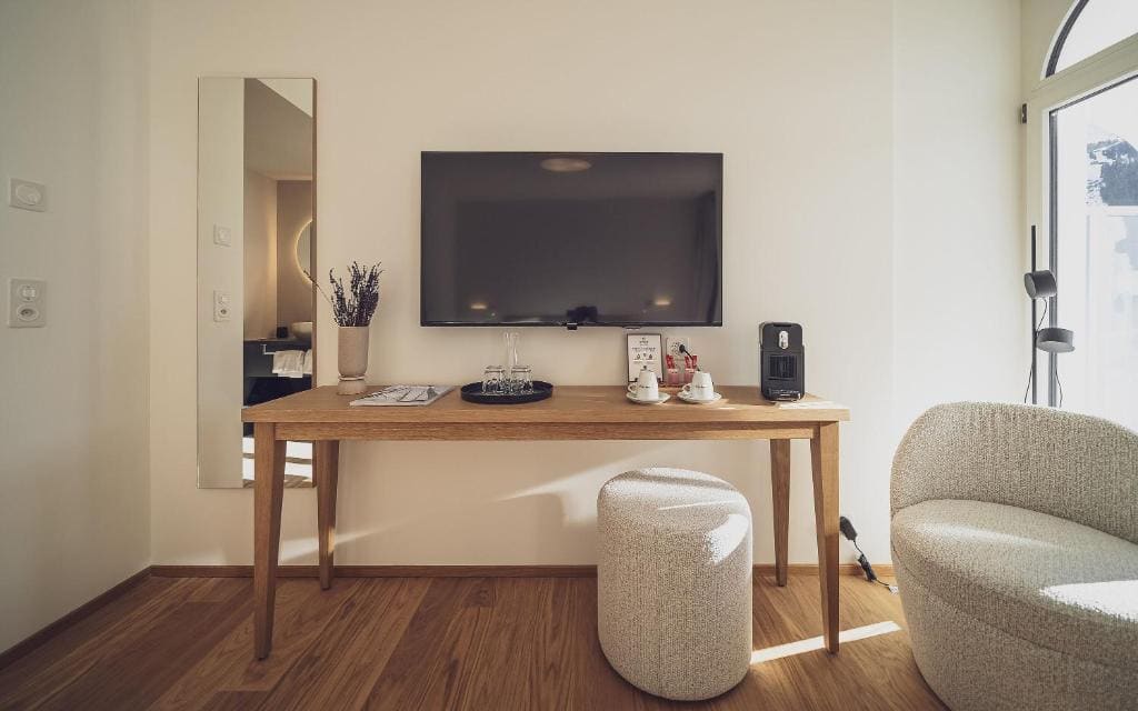 Superior Double Room room - Image 2