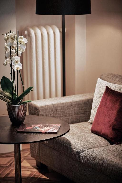 Superior Double Room room - Image 2