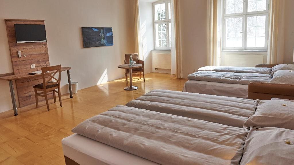 Quadruple Room room - Image 1