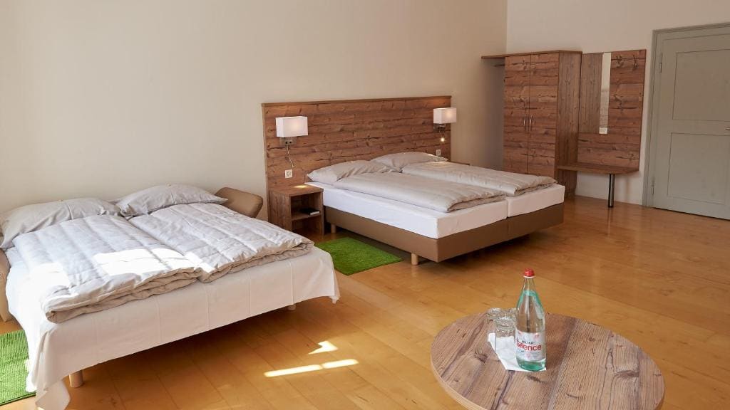 Quadruple Room room - Image 2