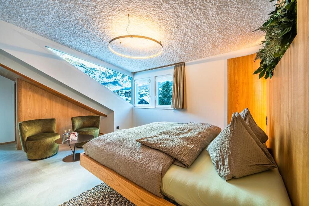Suite room - Image 1