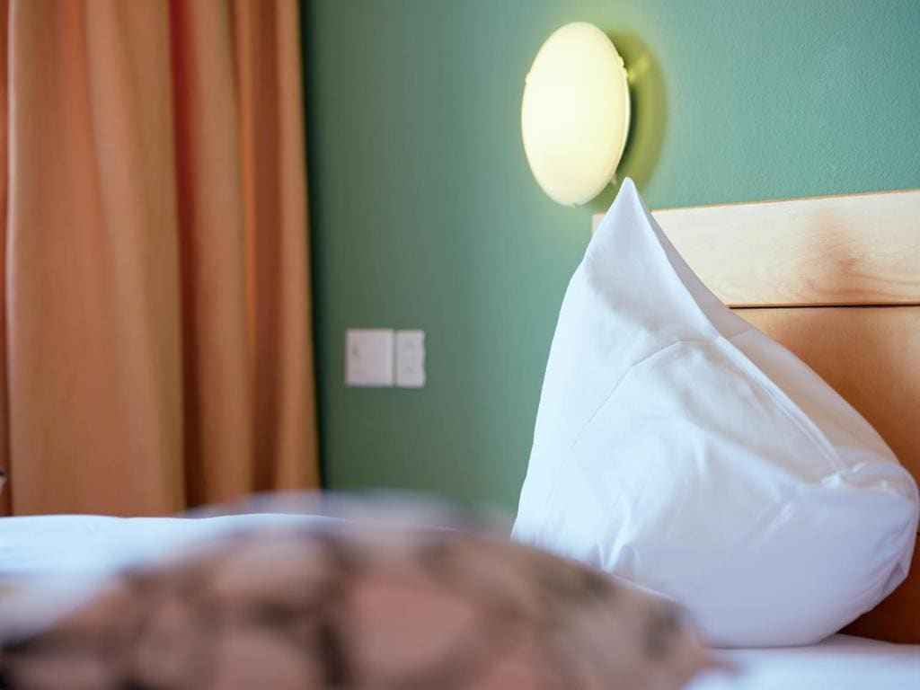 Standard Twin Room with Mountain View room - Image 2