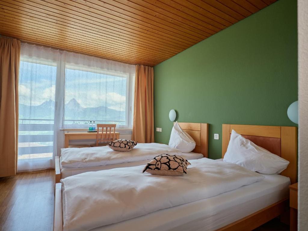 Double Room with Balcony and Mountain View room - Image 2