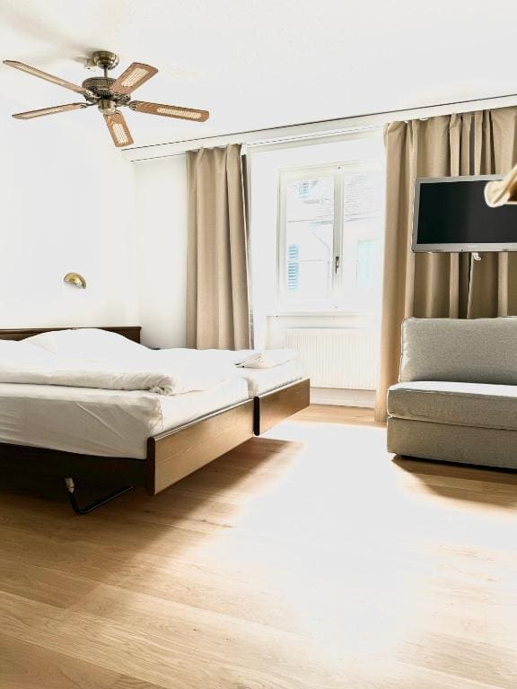 Quadruple Room room - Image 1