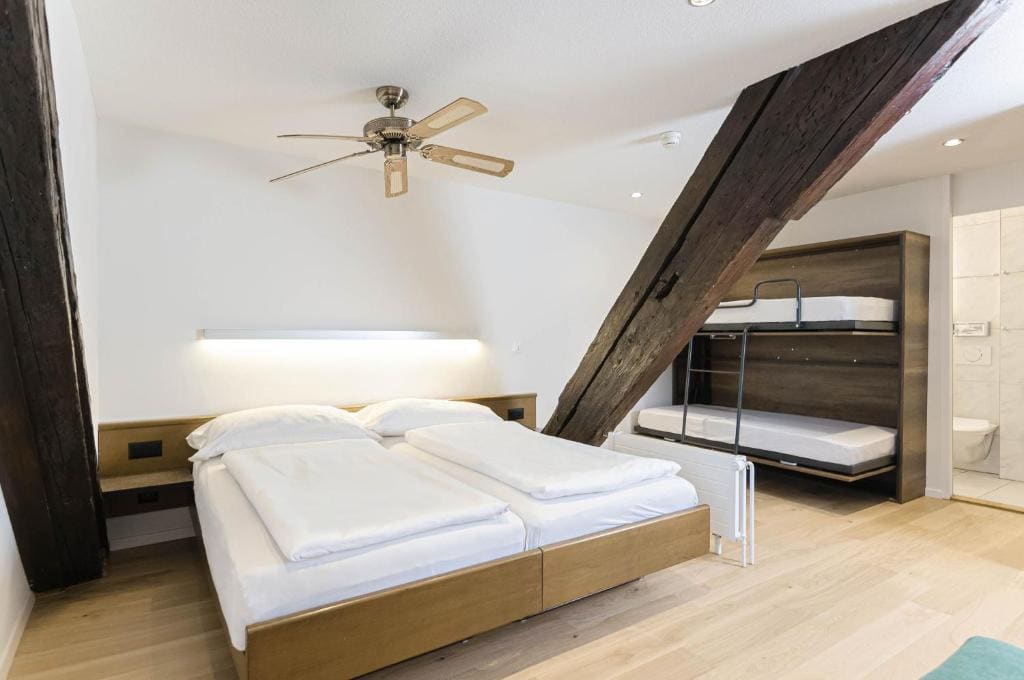 Quintuple Room room - Image 1