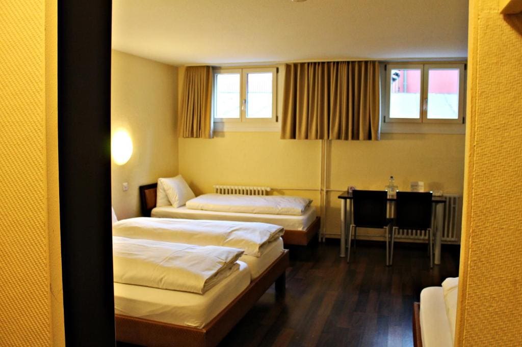 Quadruple Room room - Image 2