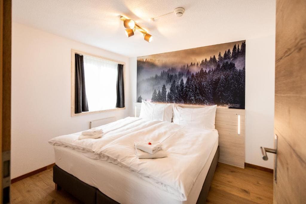 Suite with Mountain View room - Image 3