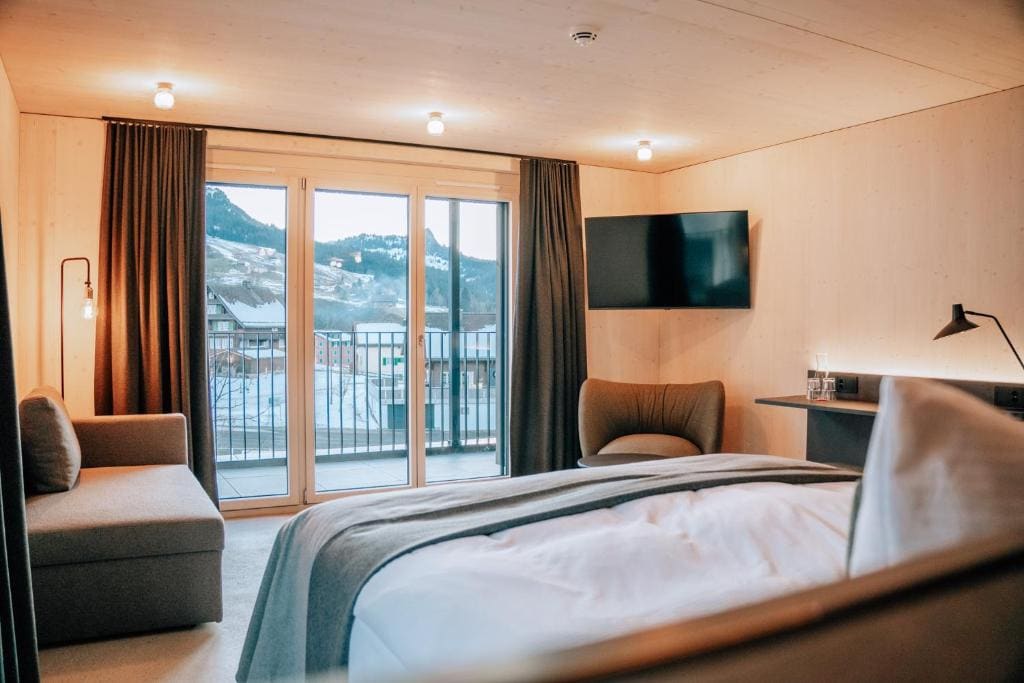 Suite with Sauna room - Image 3