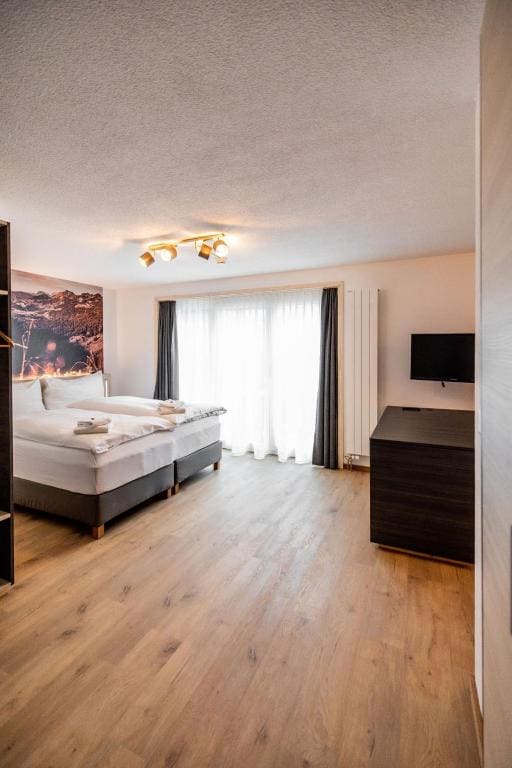 Superior Double Room room - Image 2