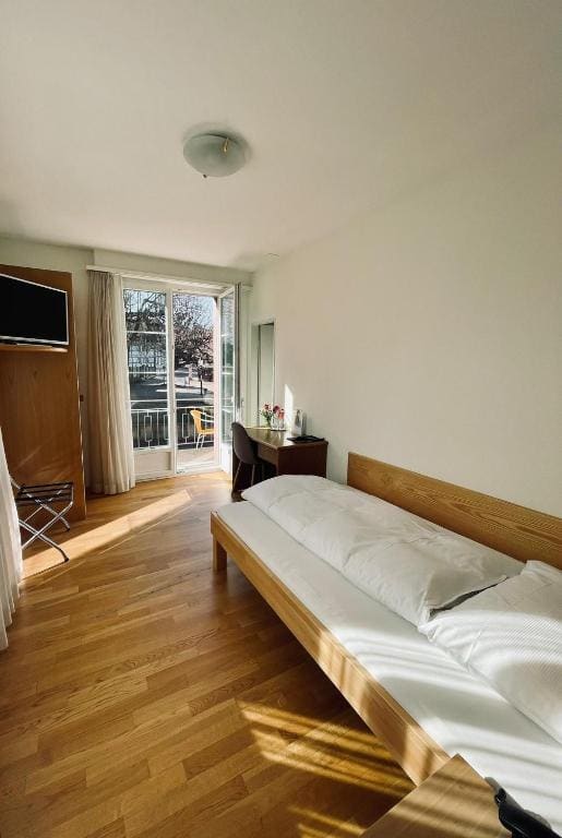 Standard Single Room room - Image 2