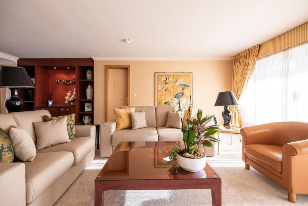 Presidential Suite with Lake View and Terrace room - Image 1