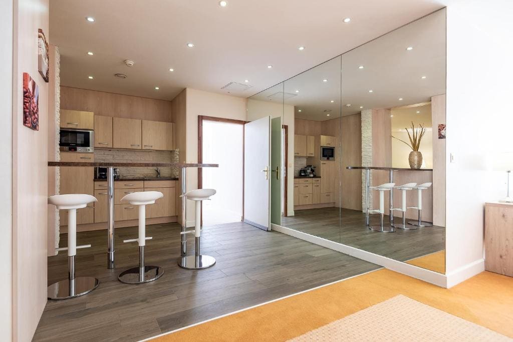 Royal Suite with Lake View and Terrace room - Image 3