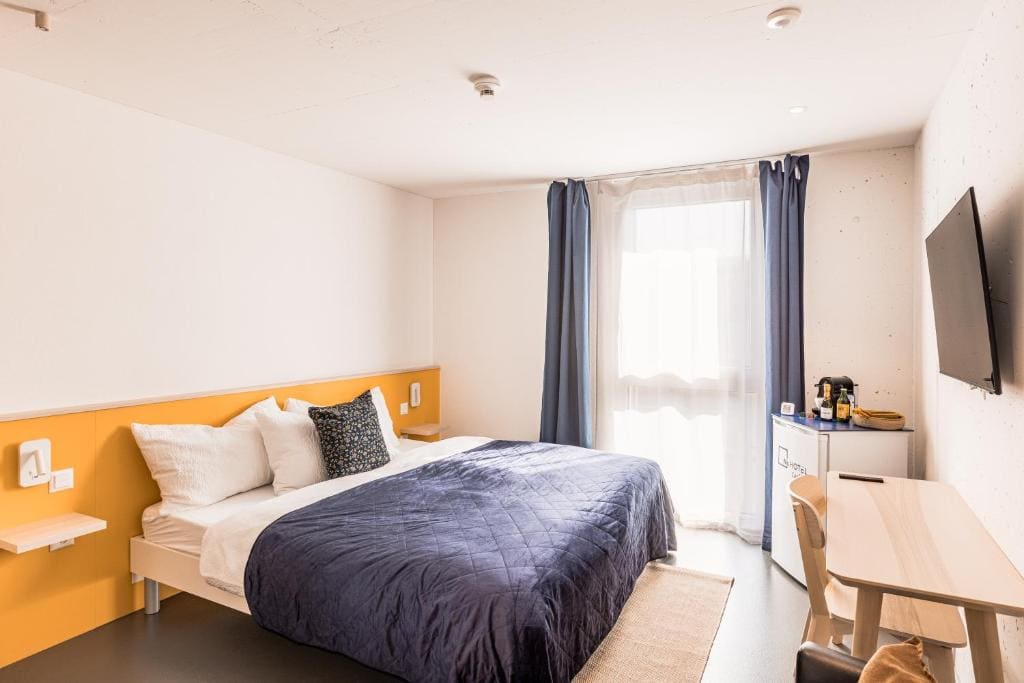 Double Room with Private Bathroom room - Image 1