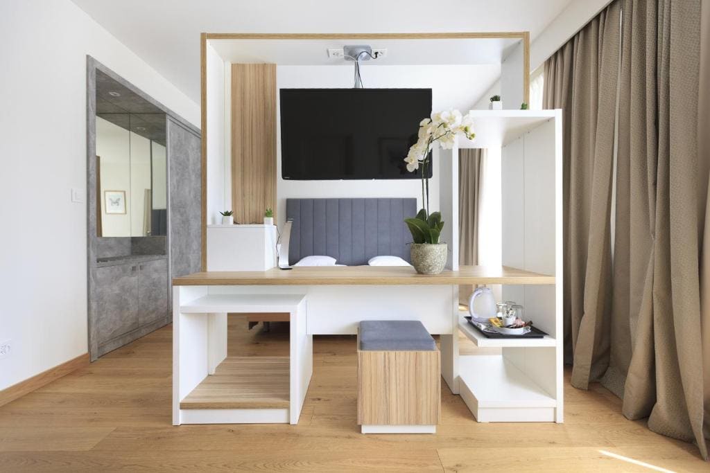 Standard Triple Room room - Image 3