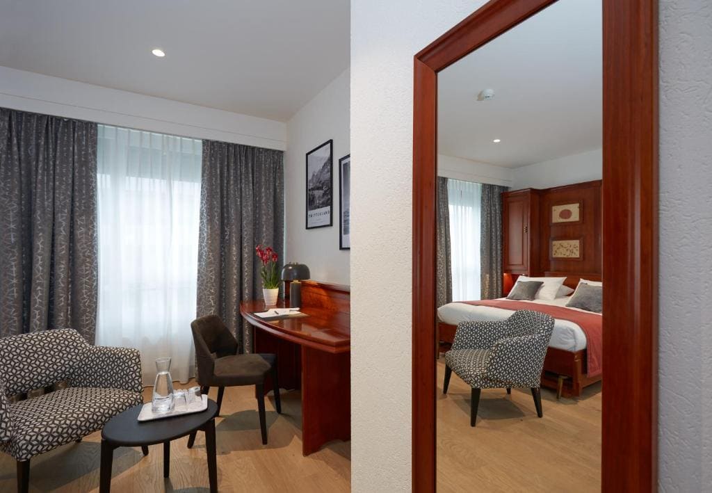 Superior Double Room room - Image 3