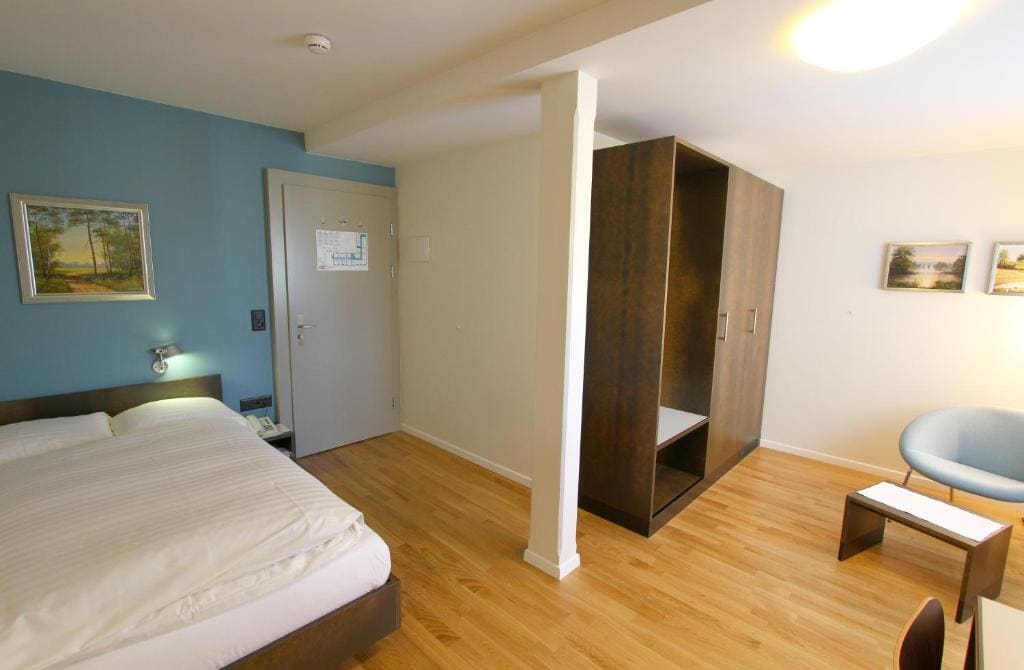 Superior Single Room room - Image 3