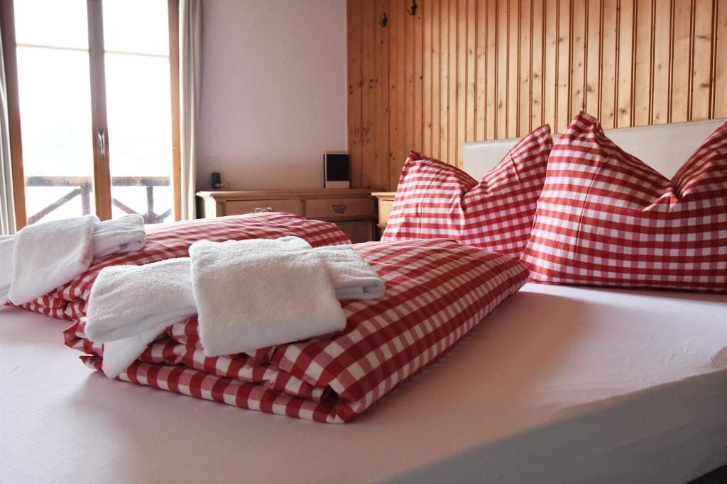 Budget Double Room room - Image 2