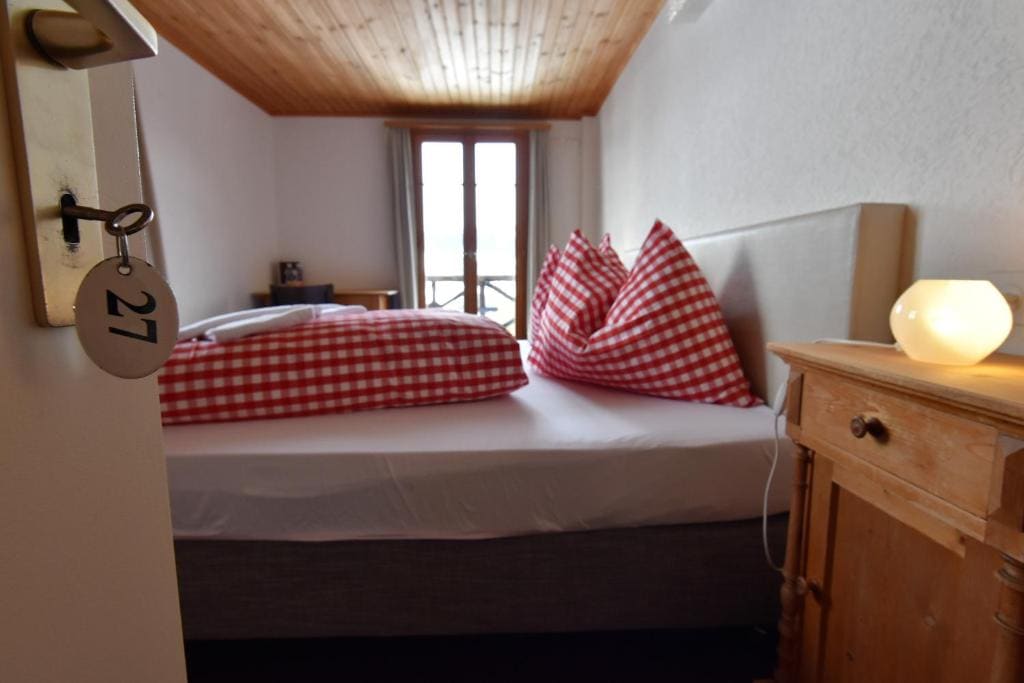 Budget Double Room room - Image 3