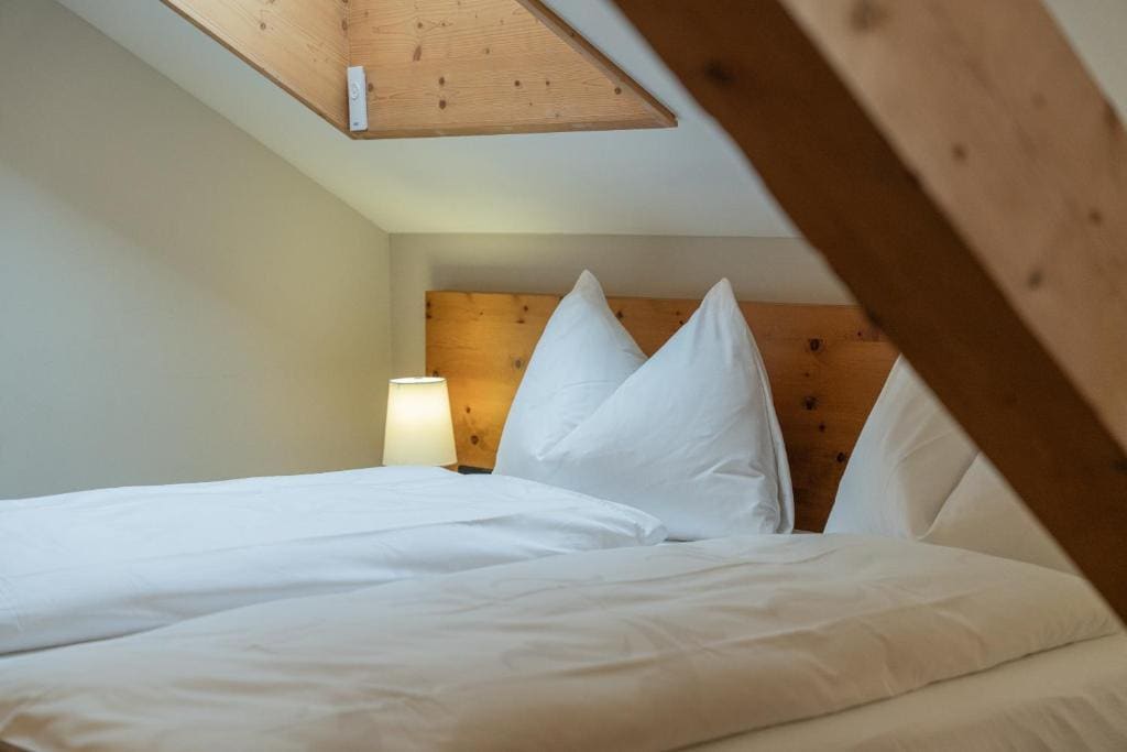 Deluxe Suite room - Image 2