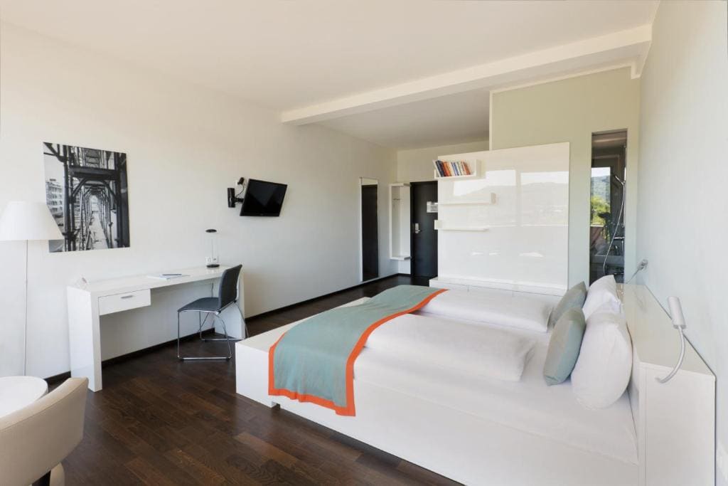 Loft (180cm bed width) room - Image 1