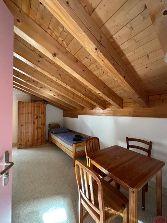Family Room with Private Bathroom room - Image 2