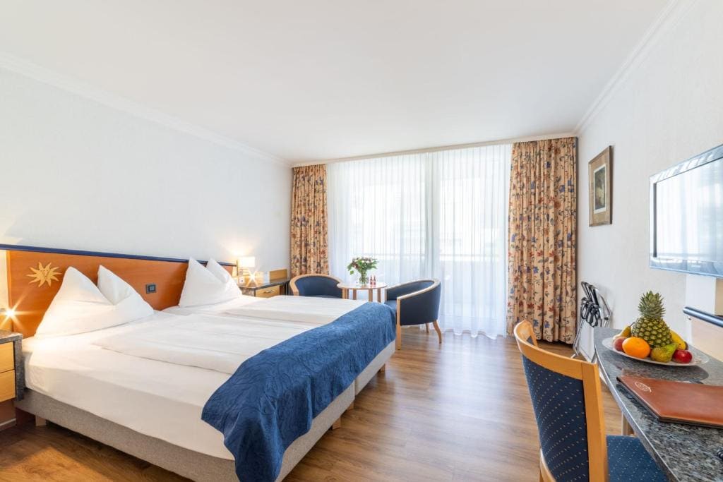 Superior Double Room with extra bed room - Image 1