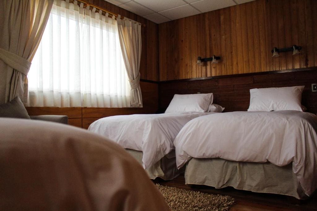 Standard Triple Room room - Image 1