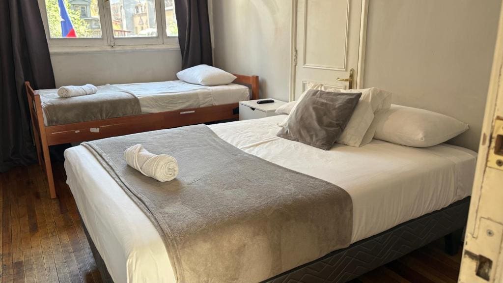 Budget Triple Room room - Image 3