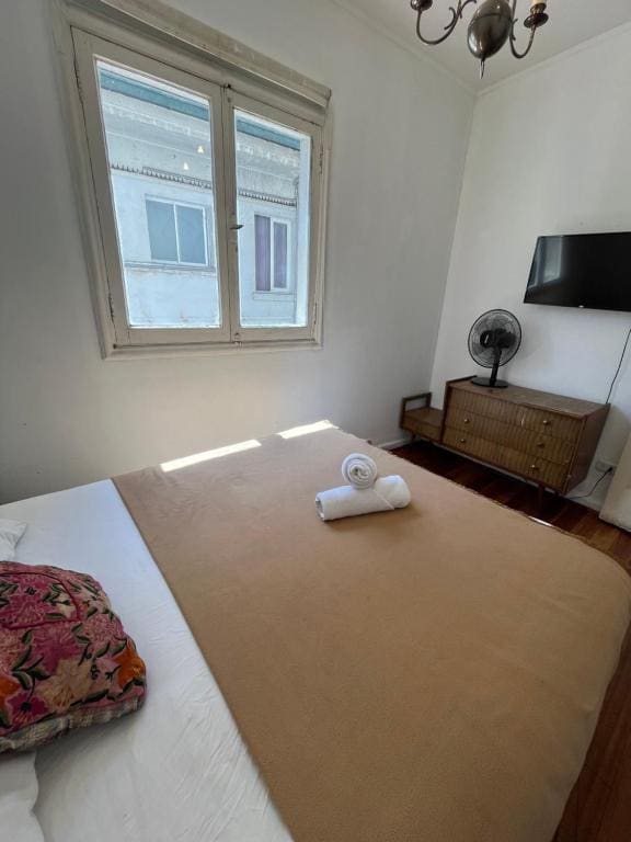 Triple Room with Private Bathroom room - Image 1