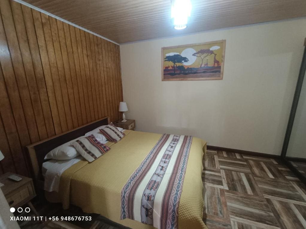 One-Bedroom Cottage room - Image 2