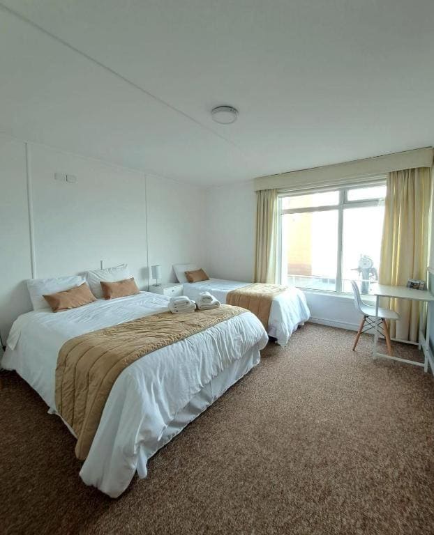 Standard Triple Room room - Image 1