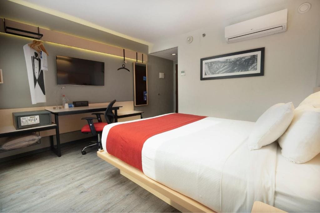 Queen Room room - Image 1