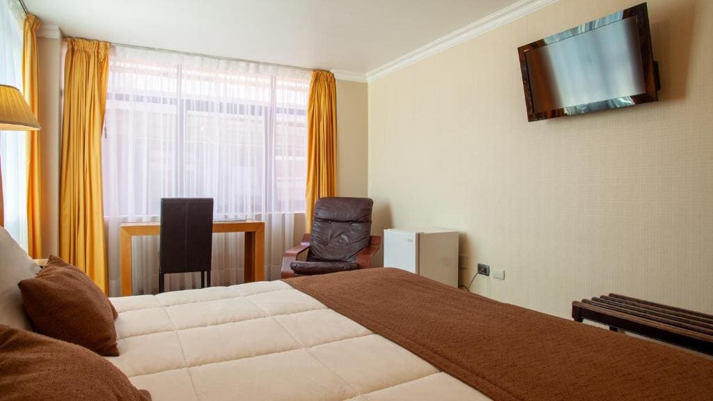 Superior King Room room - Image 1