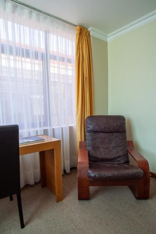 Superior King Room room - Image 3
