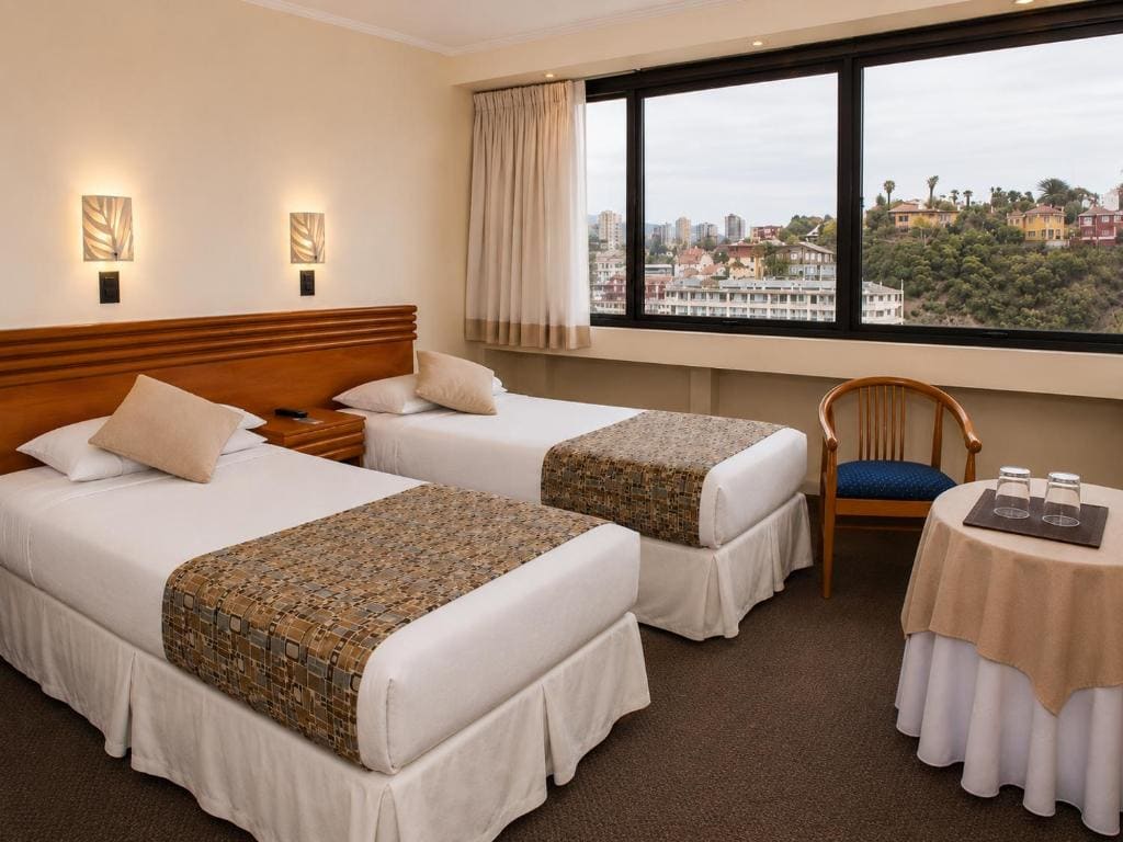 Economy Twin Room room - Image 1