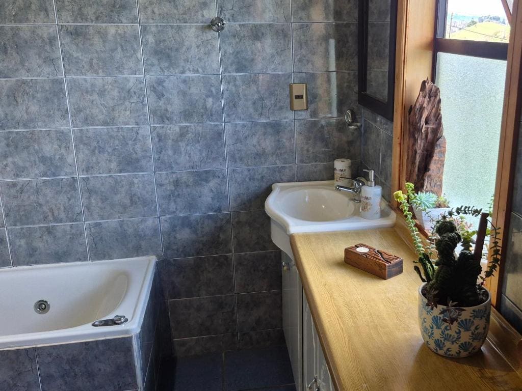 Triple Room with Private Bathroom room - Image 1