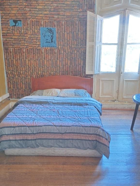 Double Room with Private Bathroom room - Image 3