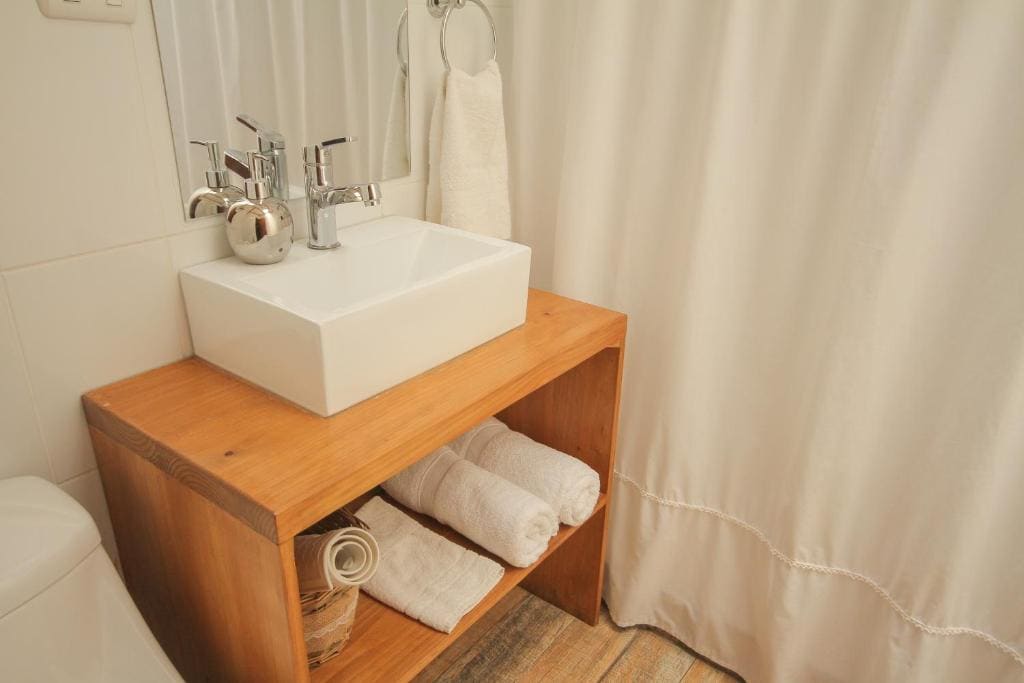 Double Room with Private Bathroom room - Image 1