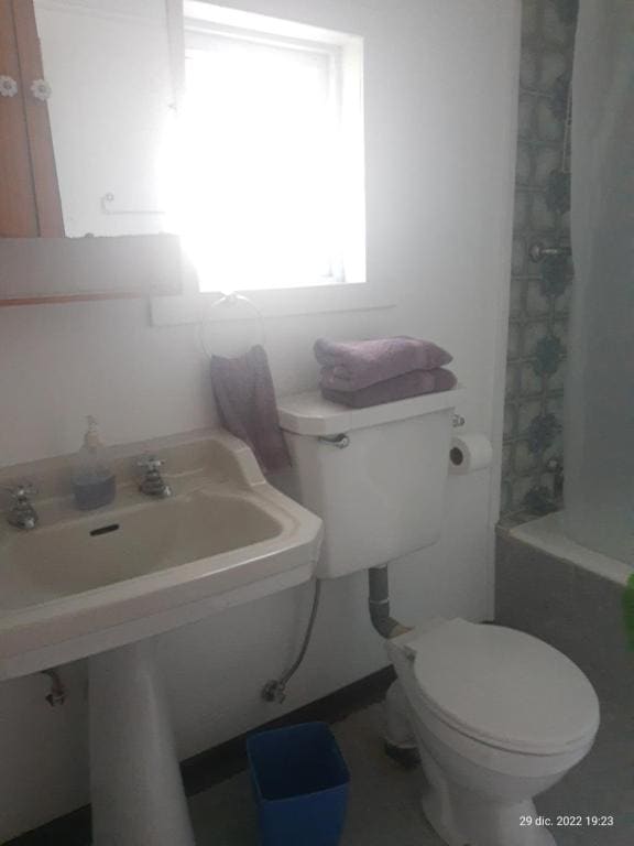 Classic Triple Room room - Image 2