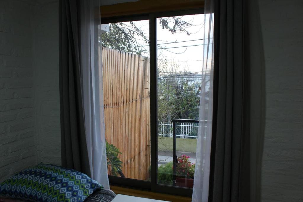 Deluxe Family Room room - Image 2