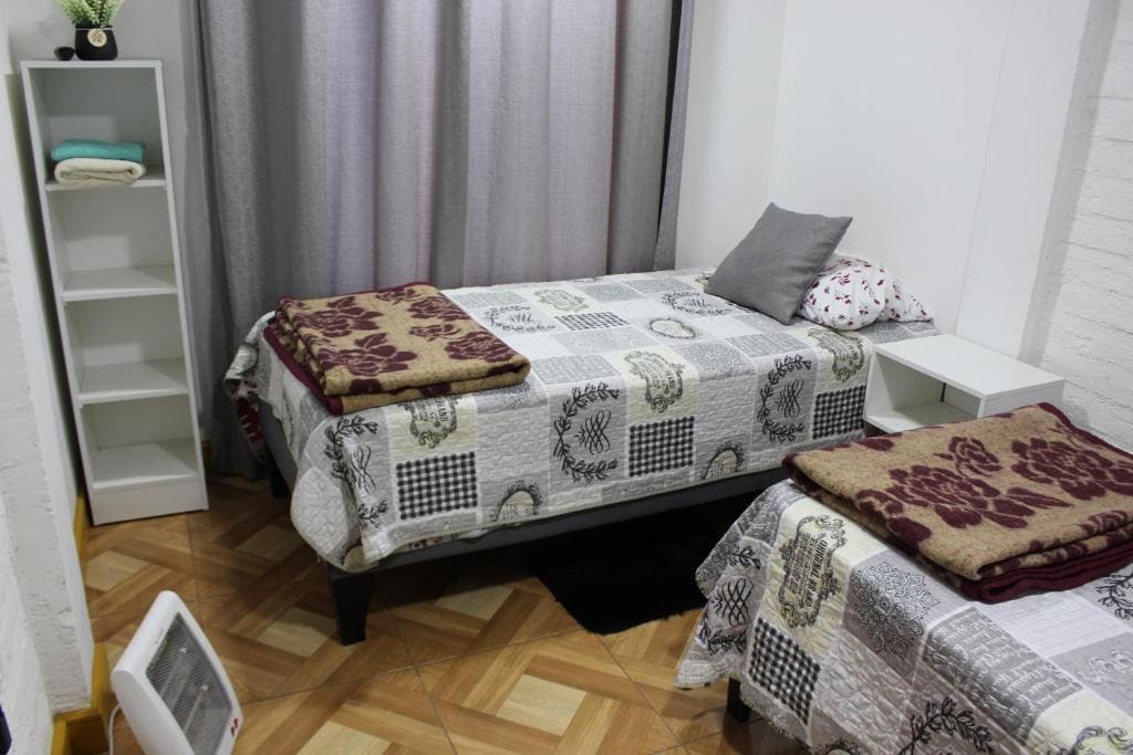 Deluxe Twin Room room - Image 2