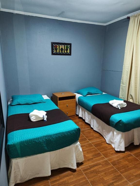 Twin Room room - Image 2