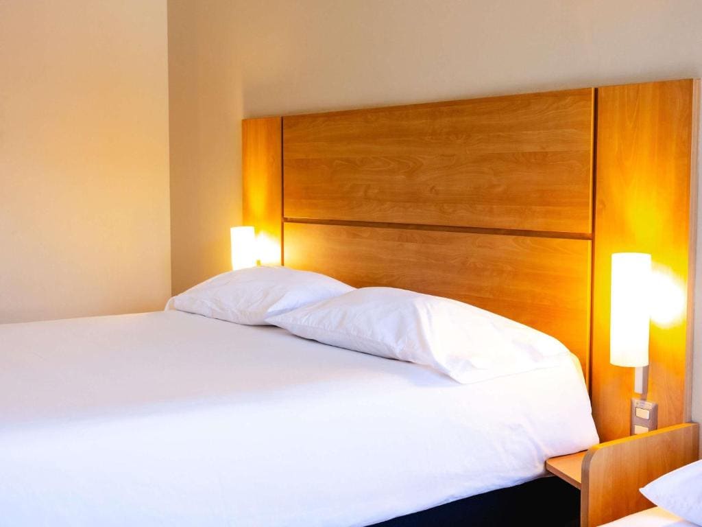 Standard Queen Room room - Image 1