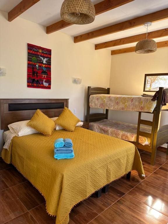 Family Room room - Image 1