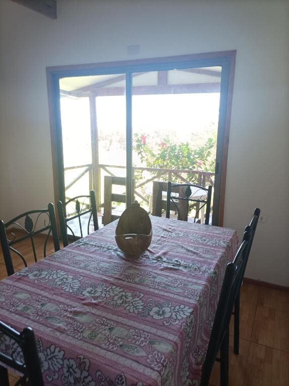 Bungalow with Patio room - Image 1