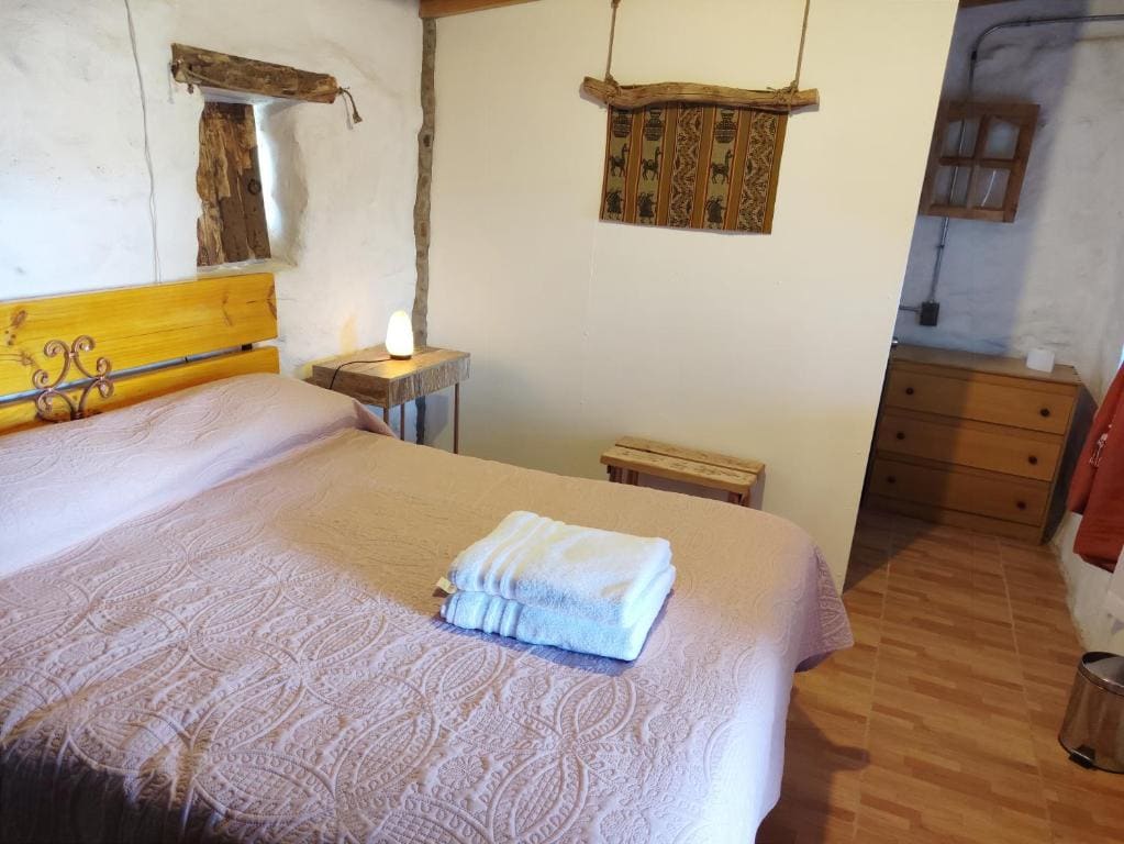 Quadruple Room with Private Bathroom room - Image 3