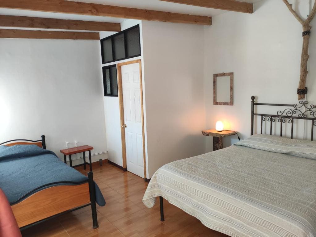 Triple Room with Private Bathroom room - Image 1
